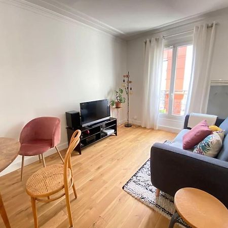 Logement Entier - Appartement Cosy De 2 Pieces Paříž Exteriér fotografie