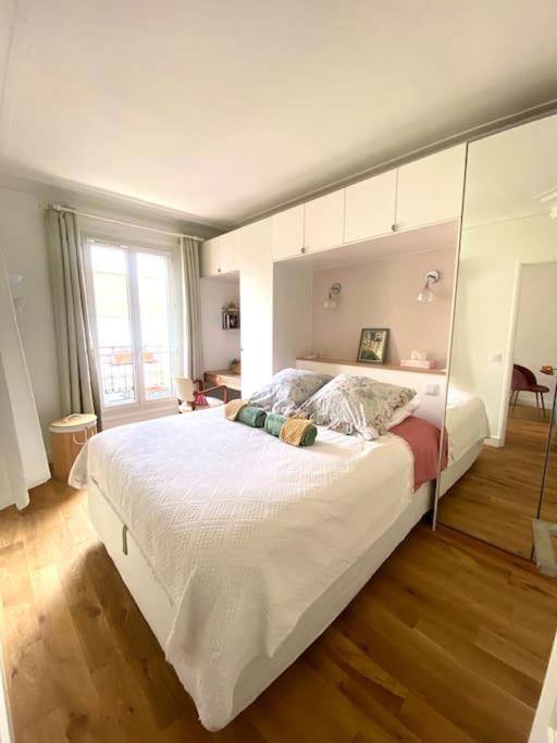 Logement Entier - Appartement Cosy De 2 Pieces Paříž Exteriér fotografie