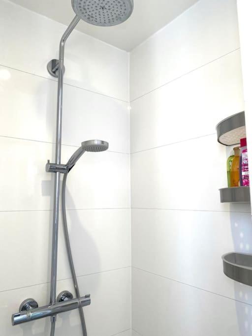 Logement Entier - Appartement Cosy De 2 Pieces Paříž Exteriér fotografie